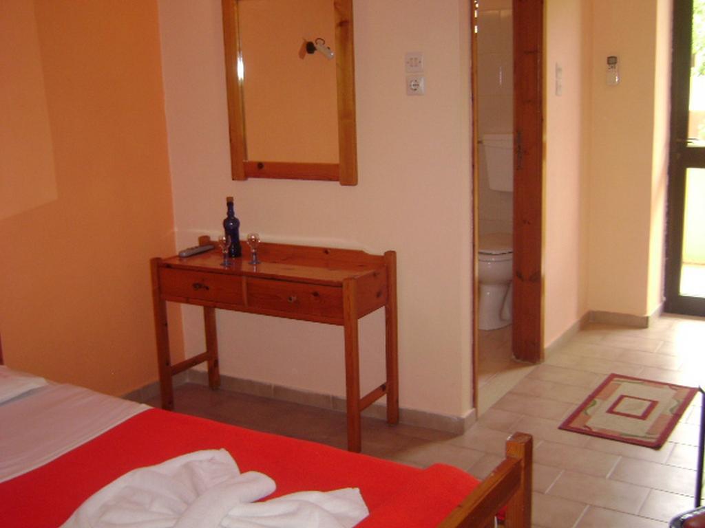 Adonis Beach Hotel Heraklion  Luaran gambar